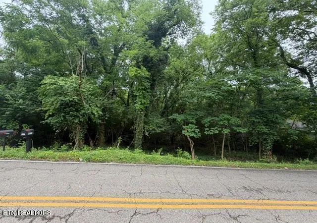 Photo 3 of Land for sale at 4210 Skyline Dr, Knoxville, TN 37914 | MLS# 1354355 | Listing updated on 2026-09-04