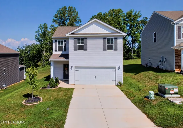 Photo 2 of Sale Pending at 12437 Hatmaker Ln, Knoxville, TN 37932 | MLS# 1354360 | Listing updated on 2026-09-10