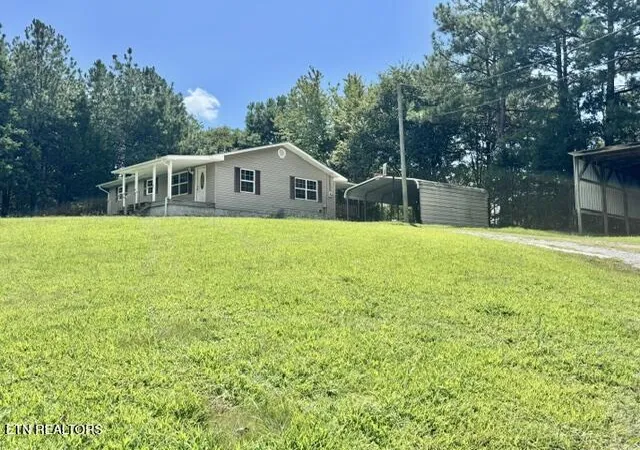 Photo 2 of Single family home for sale at 1182 Oak Hl Rd, Dayton, TN 37321 | MLS# 1354365 | Listing updated on 2026-09-18
