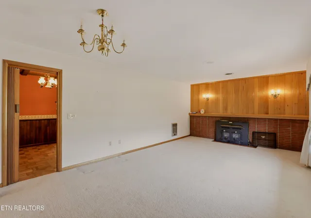 Photo 3 of Single family home for sale at 717 Kimberlin Hts Rd, Kimberlin Heights, TN 37920 | MLS# 1354732 | Listing updated on 2026-09-10