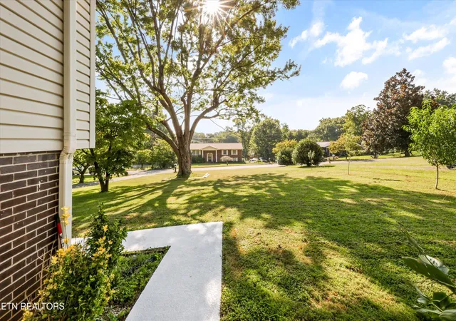 Photo 3 of Single family home for sale at 717 Schenley Rd, Knoxville, TN 37923 | MLS# 1354500 | Listing updated on 2026-09-13