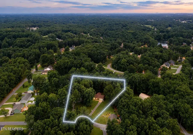 Photo 4 of Single family home for sale at 77 Mulberry Cir, Crossville, TN 38555 | MLS# 1354394 | Listing updated on 2026-09-14