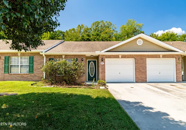 Photo 3 of Sale Pending at 4027 Darwin Way, Knoxville, TN 37918 | MLS# 1354561 | Listing updated on 2026-09-10