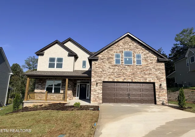 Photo 1 of Single family home for sale at 8915 Twisted Willow Ln, Knoxville, TN 37931 | MLS# 1354508 | Listing updated on 2026-09-14