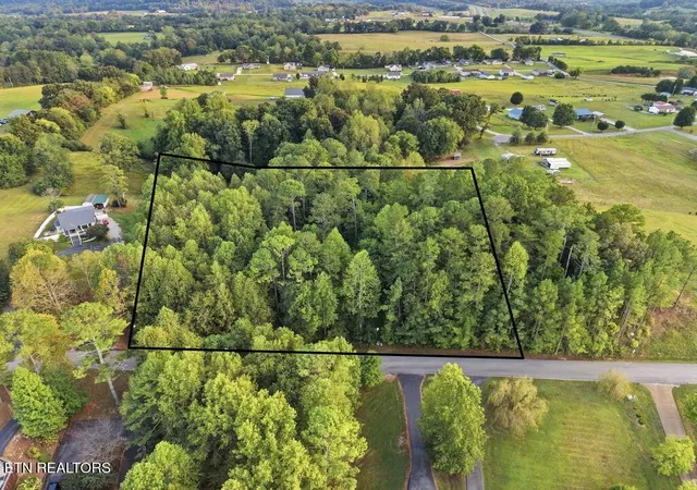 Photo 1 of Land for sale at 00 River Front Dr, Sparta, TN 38583 | MLS# 1356186 | Listing updated on 2026-09-21