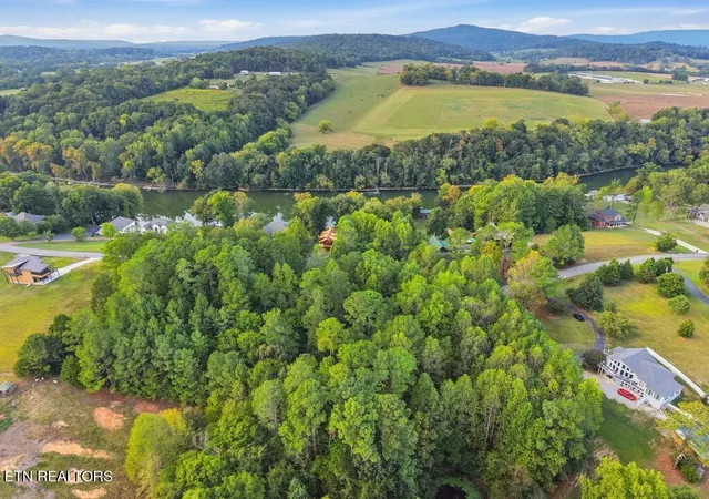 Photo 4 of Land for sale at 00 River Front Dr, Sparta, TN 38583 | MLS# 1356186 | Listing updated on 2026-09-21