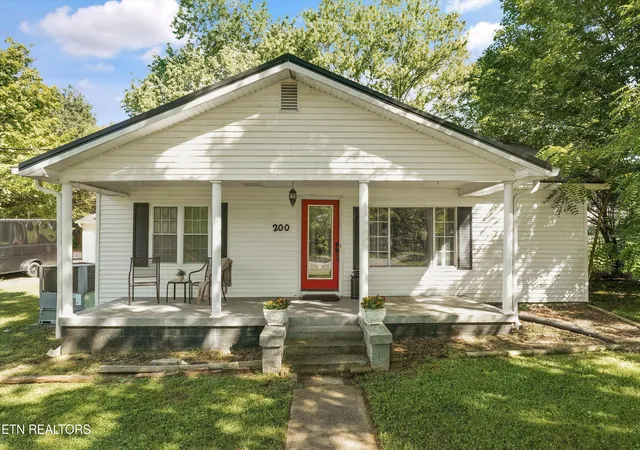 Photo 1 of Single family home for sale at 200 Wilson Sta Rd, Madisonville, TN 37354 | MLS# 1354571 | Listing updated on 2026-09-21