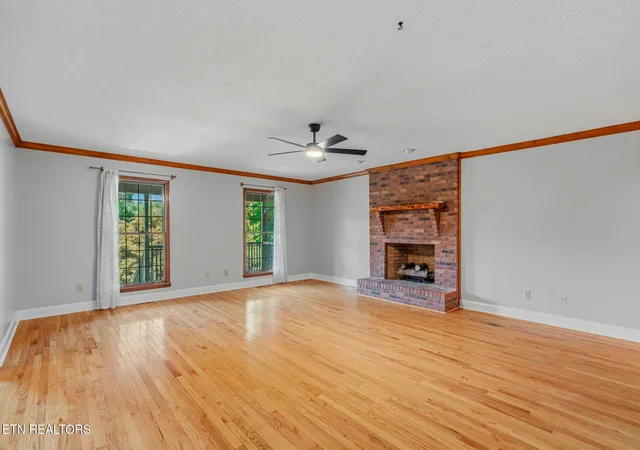 Photo 3 of Single family home for sale at 4005 Sunnyslope Dr, Knoxville, TN 37931 | MLS# 1354437 | Listing updated on 2026-09-16