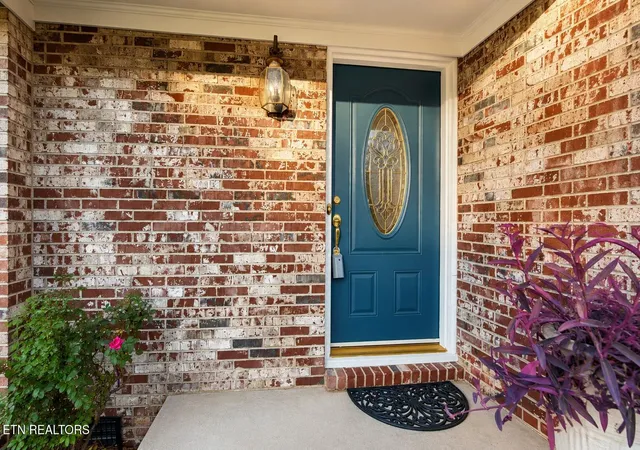 Photo 2 of Sale Pending at 416 Mount Lebanon Rd, Maryville, TN 37804 | MLS# 1354541 | Listing updated on 2026-09-06