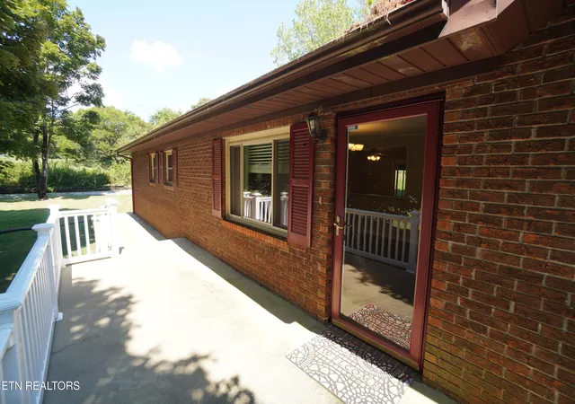 Photo 60 of Sale Pending at 1044 Fate Rankin Rd, Jefferson City, TN 37760 | MLS# 1354479 | Listing updated on 2026-09-14