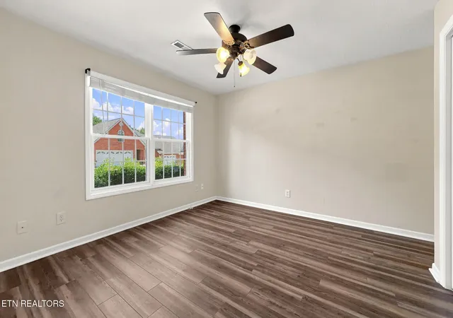 Photo 2 of Single family home for sale at 206 Montalee Way, Knoxville, TN 37924 | MLS# 1354439 | Listing updated on 2026-09-22