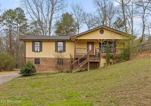 Photo 1 of Single family home for sale at 8651 Highway 58, Harrison, TN 37341 | MLS# 1354486 | Listing updated on 2026-09-04