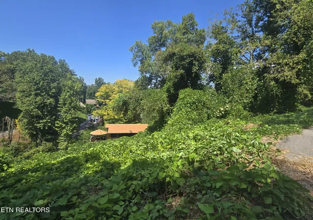 Photo 1 of Land for sale at 431 W Loop Rd, Gatlinburg, TN 37738 | MLS# 1354513 | Listing updated on 2026-09-04