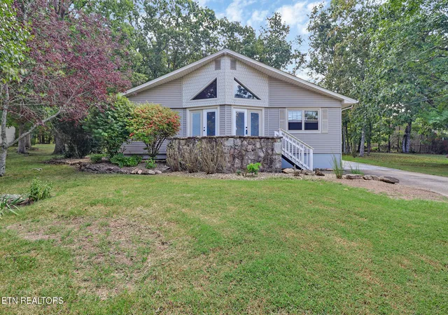 Photo 1 of Single family home for sale at 119 Eagle Ln, Crossville, TN 38558 | MLS# 1354935 | Listing updated on 2026-09-09