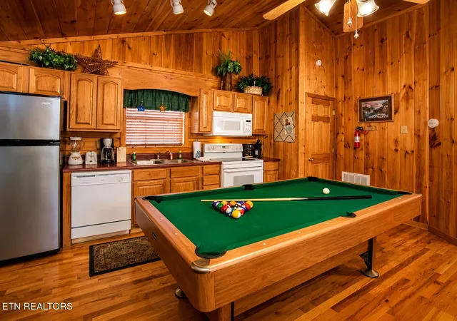 Photo 3 of Single family home for sale at 1540 Bears Den Way, Sevierville, TN 37862 | MLS# 1354548 | Listing updated on 2026-09-05
