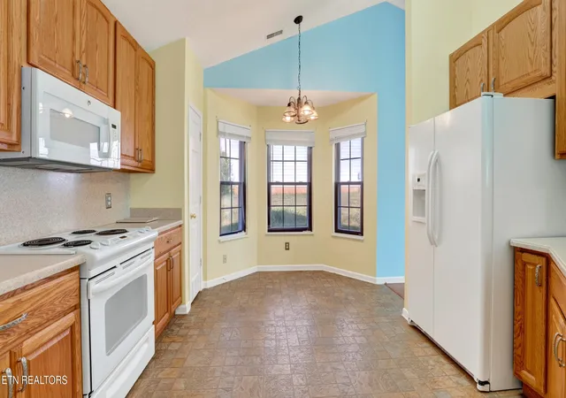 Photo 3 of Sale Pending at 1334 Treyvista Ct, Maryville, TN 37803 | MLS# 1354565 | Listing updated on 2026-09-23