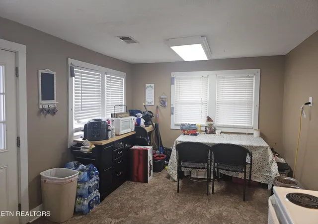 Photo 17 of Single family home for sale at 708 W Chester Ave, Middlesboro, KY 40965 | MLS# 1354572 | Listing updated on 2026-09-05