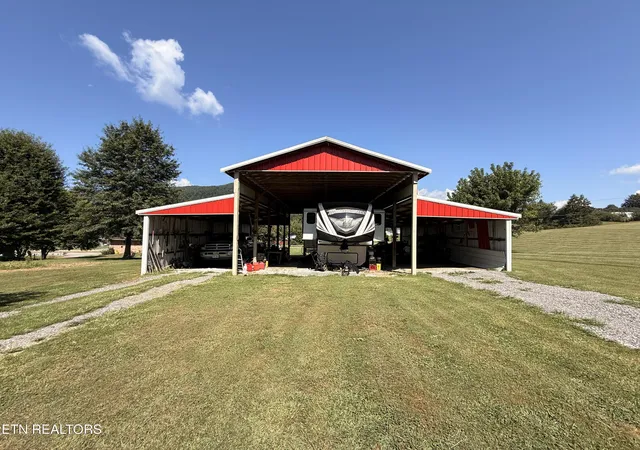 Photo 2 of Single family home for sale at 51972 Veterans Memorial Hwy, Big Stone Gap, VA 24219 | MLS# 1354576 | Listing updated on 2026-09-05