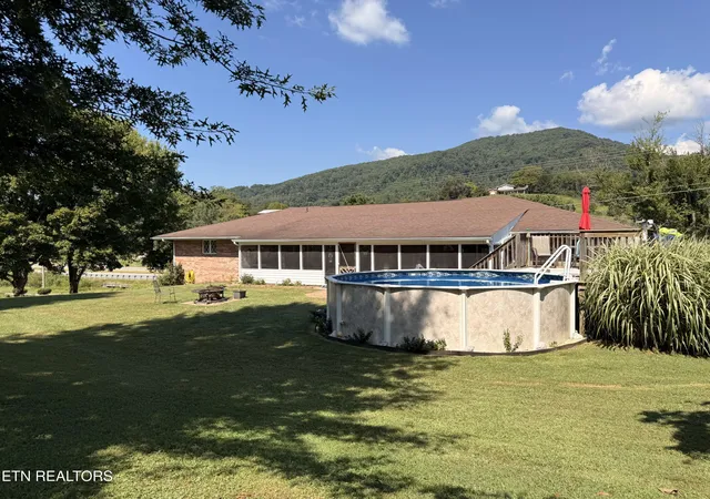 Photo 40 of Single family home for sale at 51972 Veterans Memorial Hwy, Big Stone Gap, VA 24219 | MLS# 1354576 | Listing updated on 2026-09-05