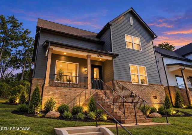 Photo 1 of Single family home for sale at 1214 Valley Ave, Knoxville, TN 37920 | MLS# 1354607 | Listing updated on 2026-09-05