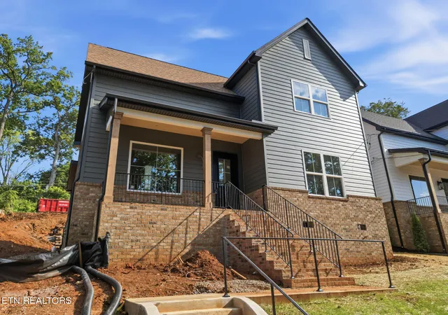 Photo 2 of Single family home for sale at 1214 Valley Ave, Knoxville, TN 37920 | MLS# 1354607 | Listing updated on 2026-09-05