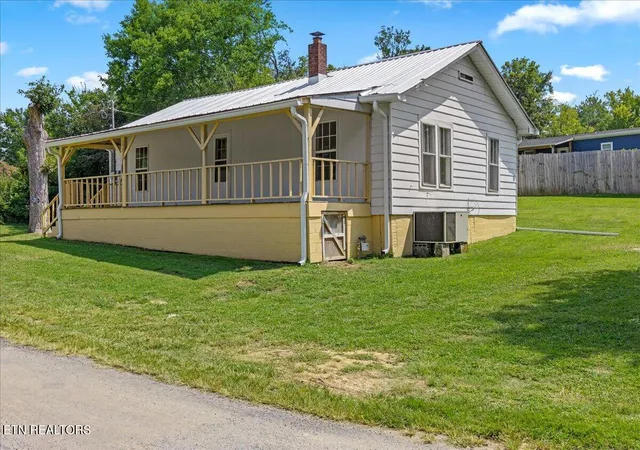 Photo 3 of Single family home for sale at 117 County Rd 906, Etowah, TN 37331 | MLS# 1354606 | Listing updated on 2026-09-05