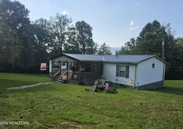 Photo 2 of Single family home for sale at 766 Cowans Ml Rd, Ewing, VA 24248 | MLS# 1354617 | Listing updated on 2026-09-06
