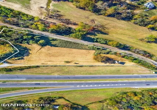 Photo 3 of Land for sale at Colonial Ln, Lake City, TN 37769 | MLS# 1354658 | Listing updated on 2026-09-06