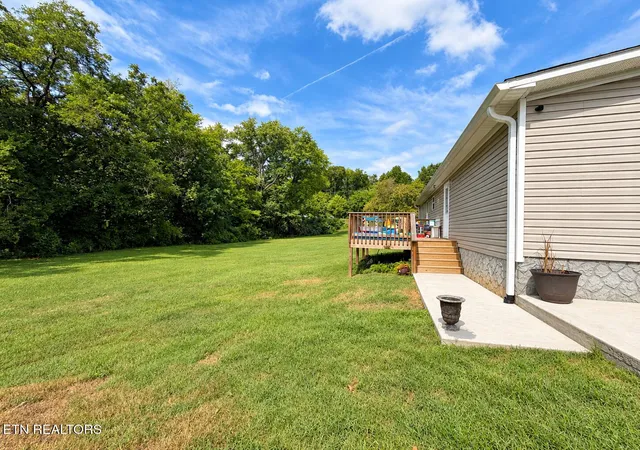 Photo 2 of Single family home for sale at 1980 Martel Rd, Lenoir City, TN 37772 | MLS# 1354725 | Listing updated on 2026-09-08