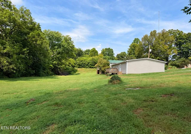 Photo 3 of Single family home for sale at 1980 Martel Rd, Lenoir City, TN 37772 | MLS# 1354725 | Listing updated on 2026-09-08