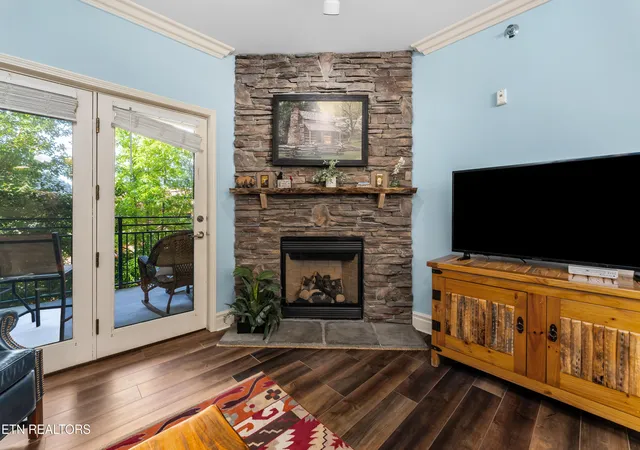 Photo 4 of Condo for sale at 215 Woliss Ln #101, Gatlinburg, TN 37738 | MLS# 1355029 | Listing updated on 2026-10-08