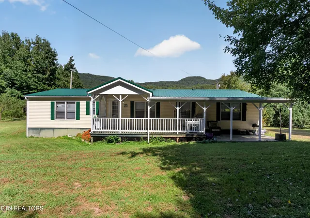 Photo 1 of Sale Pending at 5727 Cane Crk Cummingsville Rd, Spencer, TN 38585 | MLS# 1354903 | Listing updated on 2026-10-09
