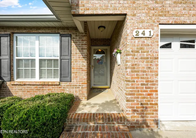 Photo 2 of Condo for sale at 241 El Grande Ln, Lenoir City, TN 37771 | MLS# 1355124 | Listing updated on 2026-09-11