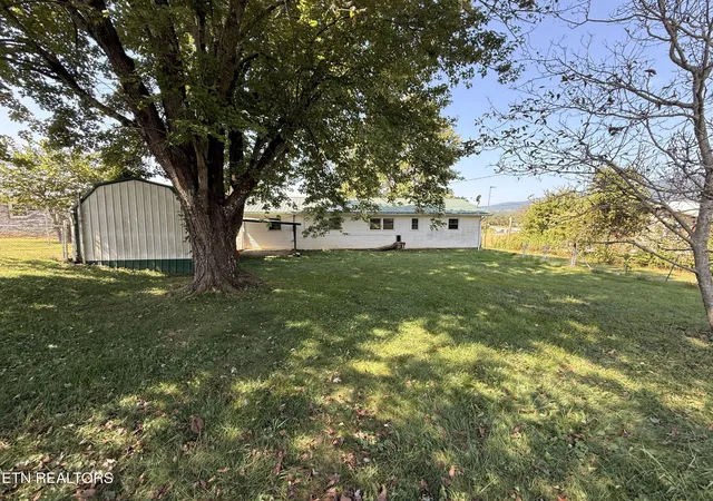 Photo 2 of Single family home for sale at 295 Allen Rock Rd, Ewing, VA 24248 | MLS# 1354859 | Listing updated on 2026-09-09
