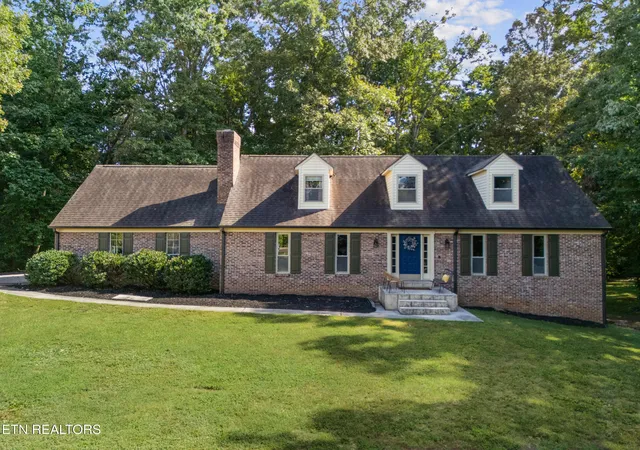 Photo 1 of Sale Pending at 10036 Cheltenham Dr, Knoxville, TN 37922 | MLS# 1354713 | Listing updated on 2026-09-13
