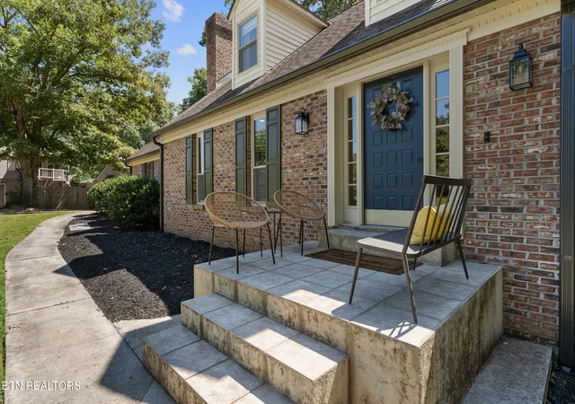 Photo 4 of Sale Pending at 10036 Cheltenham Dr, Knoxville, TN 37922 | MLS# 1354713 | Listing updated on 2026-09-13
