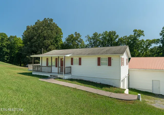 Photo 1 of Single family home for sale at 8718 Ventis Ln, Powell, TN 37849 | MLS# 1354776 | Listing updated on 2026-09-10