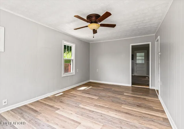 Photo 3 of Sale Pending at 1501 Cherry Btm Rd, Caryville, TN 37714 | MLS# 1354737 | Listing updated on 2026-10-08
