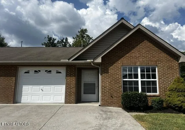 Photo 1 of Condo for sale at 3513 Valley Strm Way, Knoxville, TN 37917 | MLS# 1354738 | Listing updated on 2026-09-09