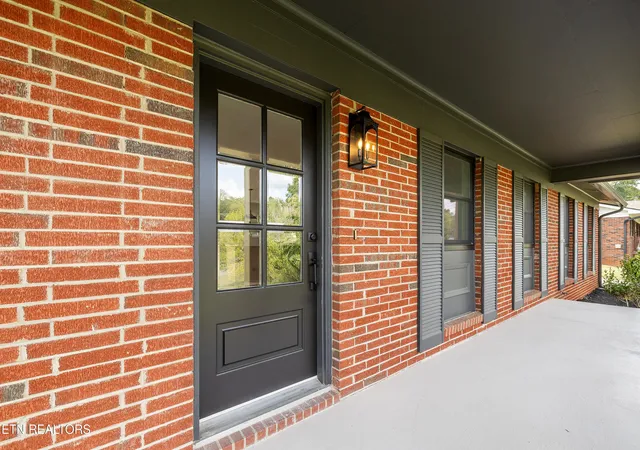 Photo 3 of Sale Pending at 7129 W Martin Ml Pike, Knoxville, TN 37920 | MLS# 1354933 | Listing updated on 2026-09-17