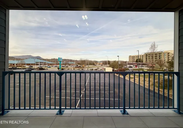 Condo for sale in building located at 129 Sugarfoot Wy, Pigeon Forge, TN 37863 - Unit #303