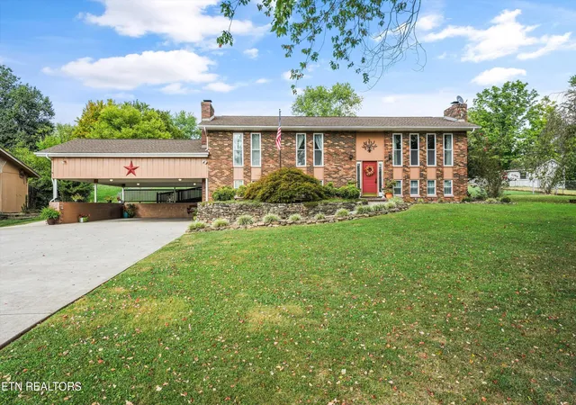 Single family home for sale at 7314 Glastonbury Rd, Knoxville, TN 37931 | MLS# 1355015