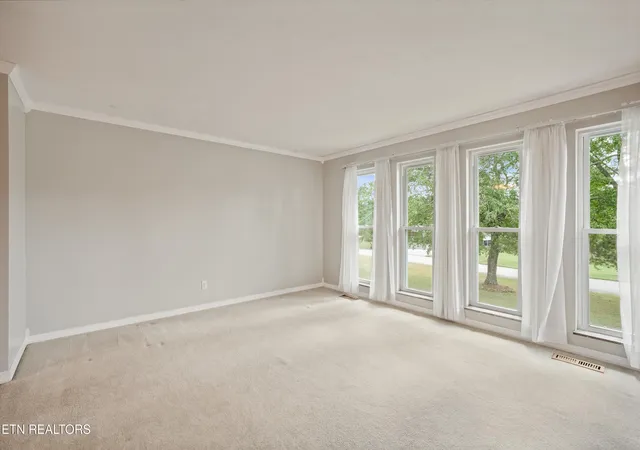 Photo 3 of Single family home for sale at 7314 Glastonbury Rd, Knoxville, TN 37931 | MLS# 1355015 | Listing updated on 2026-09-14