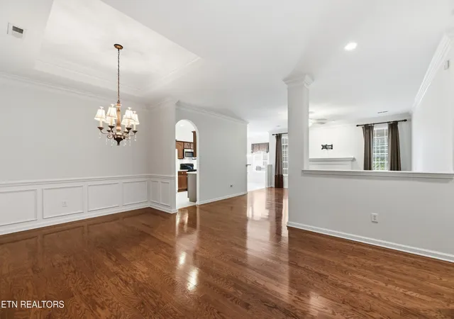 Listing Photo 5 - Condo for sale in building located at 115 Devanshire Ct, Oak Ridge, TN 37830