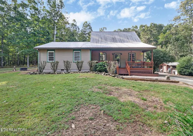 Photo 1 of Single family home for sale at 1222 Leffle Webb Rd, Crossville, TN 38572 | MLS# 1354915 | Listing updated on 2026-09-09