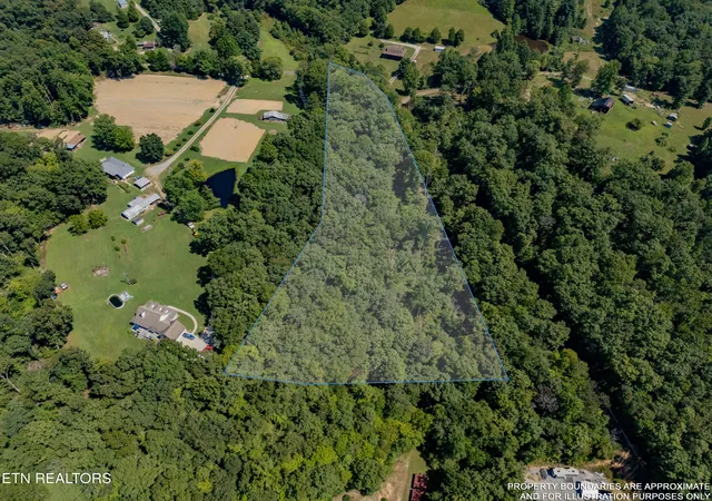 Photo 1 of Land for sale at 0 Morgan Co (332 Ac) Hwy, Lancing, TN 37770 | MLS# 1354787 | Listing updated on 2026-10-08