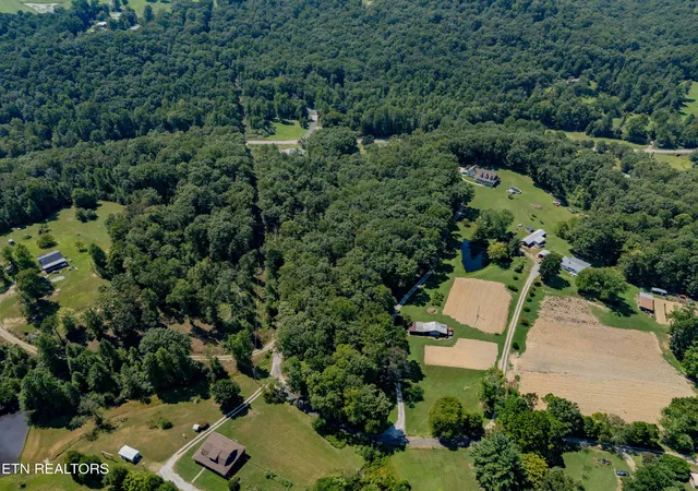 Photo 3 of Land for sale at 0 Morgan Co (332 Ac) Hwy, Lancing, TN 37770 | MLS# 1354787 | Listing updated on 2026-10-08