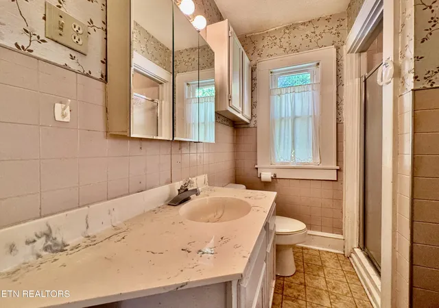 Photo 40 of Single family home for sale at 721 W Ellis St, Jefferson City, TN 37760 | MLS# 1354810 | Listing updated on 2026-09-14