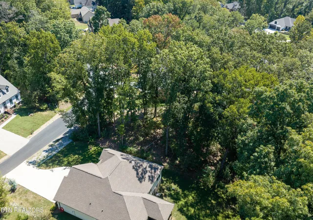 Photo 3 of Sale Pending at 181 Chahyga Way, Loudon, TN 37774 | MLS# 1355179 | Listing updated on 2026-09-13