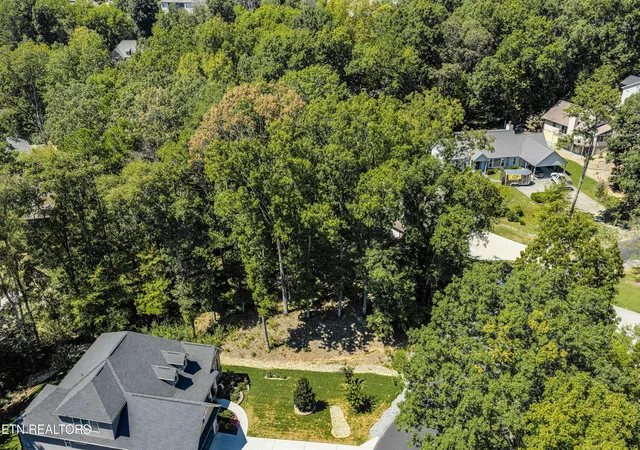 Photo 4 of Sale Pending at 181 Chahyga Way, Loudon, TN 37774 | MLS# 1355179 | Listing updated on 2026-09-13